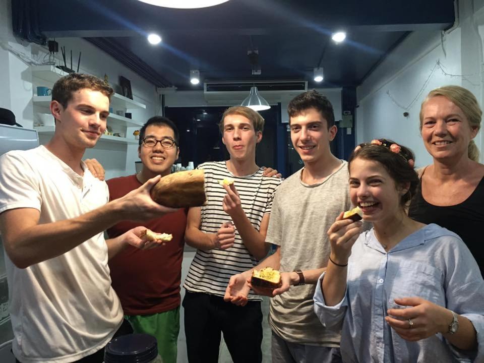 Local Time Bangkok Hostel&Cafe المظهر الخارجي الصورة